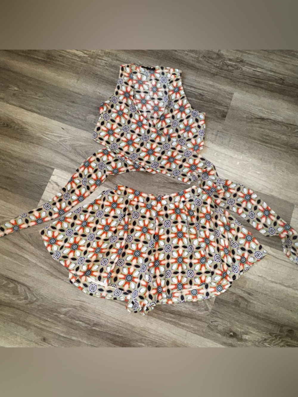 Olivaceous Two-Piece Matching Set Geometric Print Shorts + Tie Top